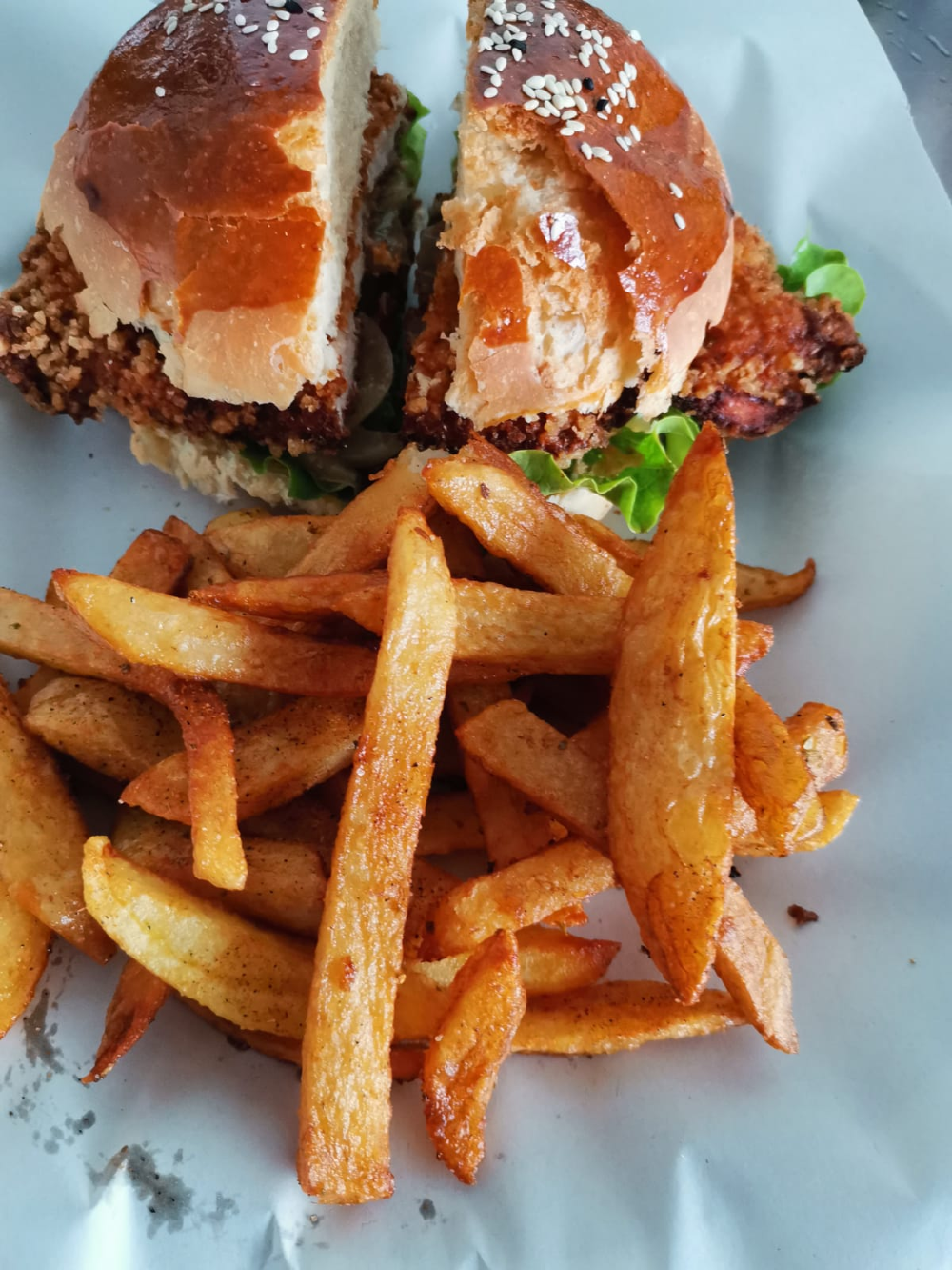 Çıtır tavuk burger (chicken burger)
